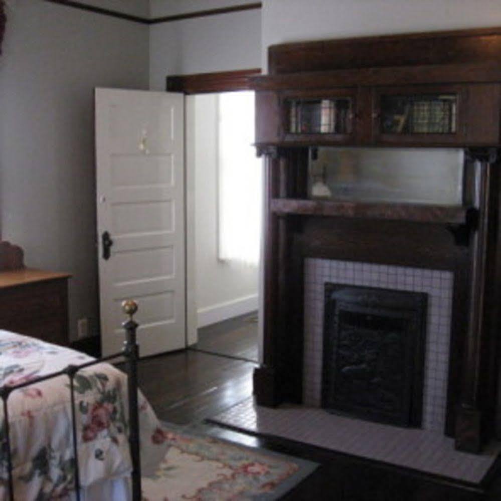 Home Sweet Home Bed & Breakfast 패리스 외부 사진